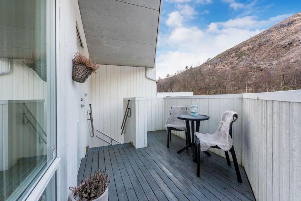 Stor Og Moderne Leilighet I Indre Arna Bergen Gratis Parkering!! Екстер'єр фото