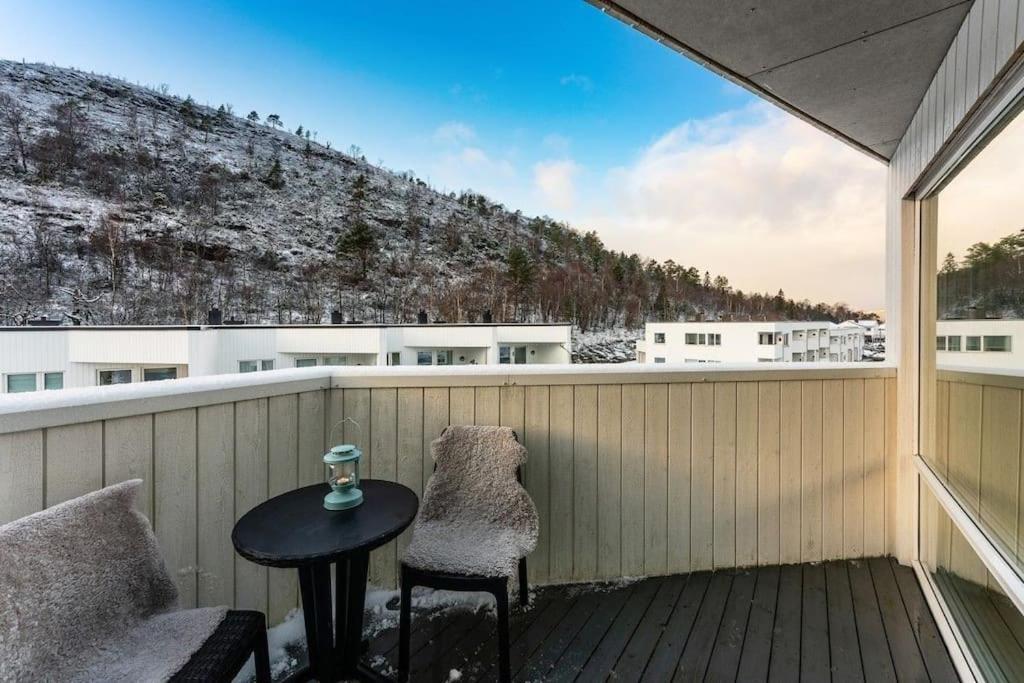 Stor Og Moderne Leilighet I Indre Arna Bergen Gratis Parkering!! Екстер'єр фото